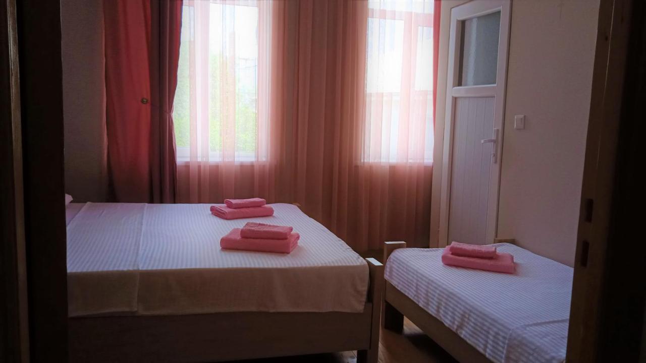 Гостевой дом Sataplia District Кутаиси Экстерьер фото